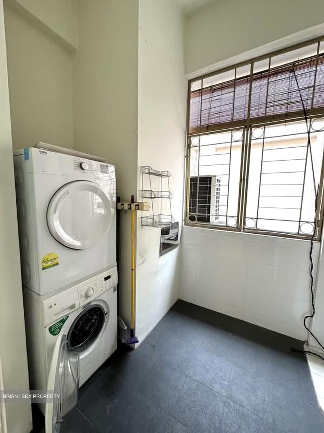Kentish Lodge (D8), Apartment #556842121